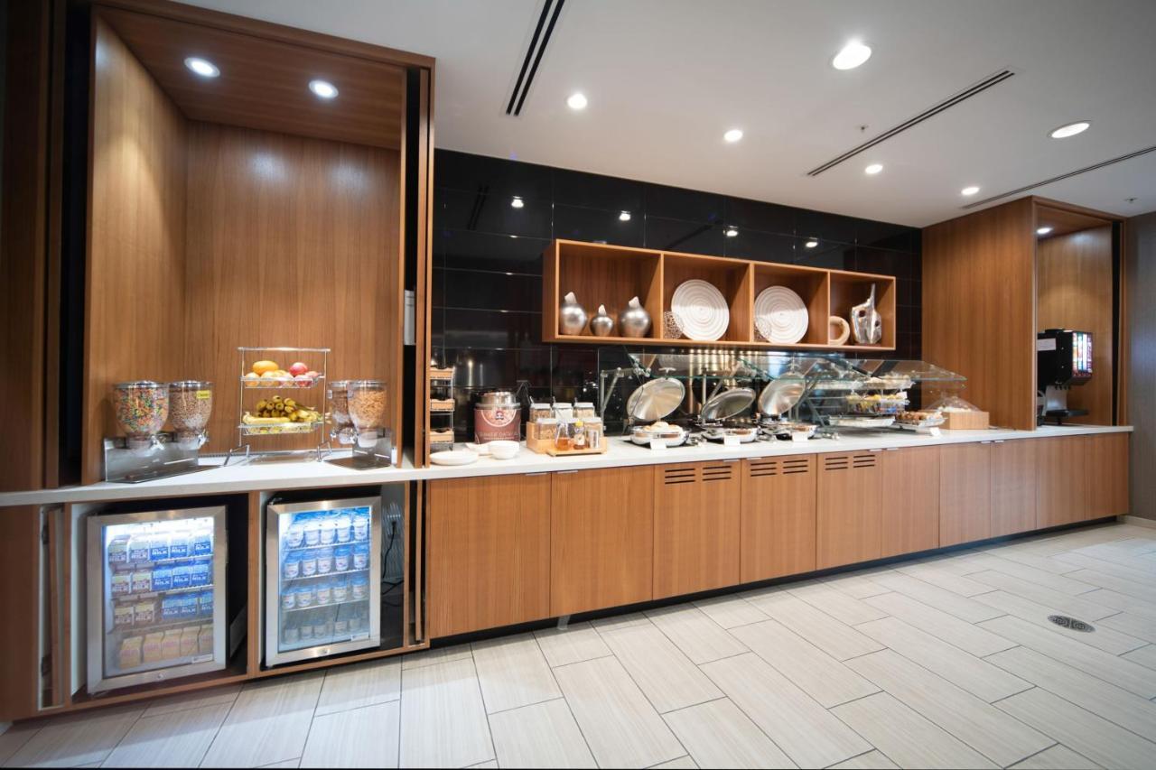 Springhill Suites By Marriott Кеноша Экстерьер фото